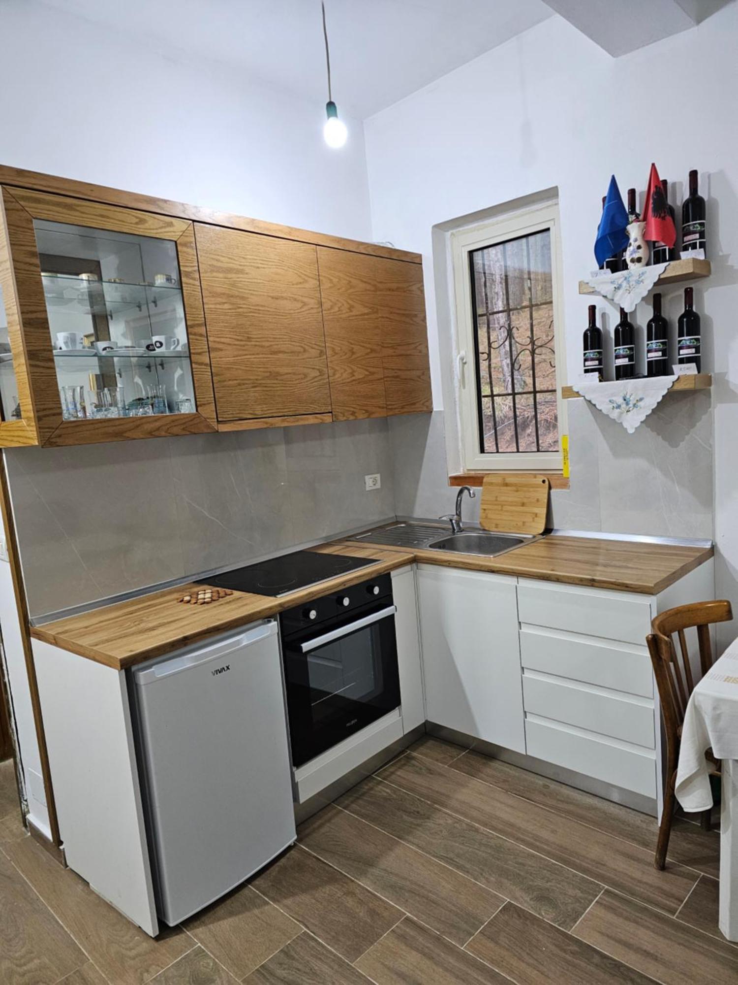 Bujtinat Skenderi Gjinar 2 Vila Exterior foto